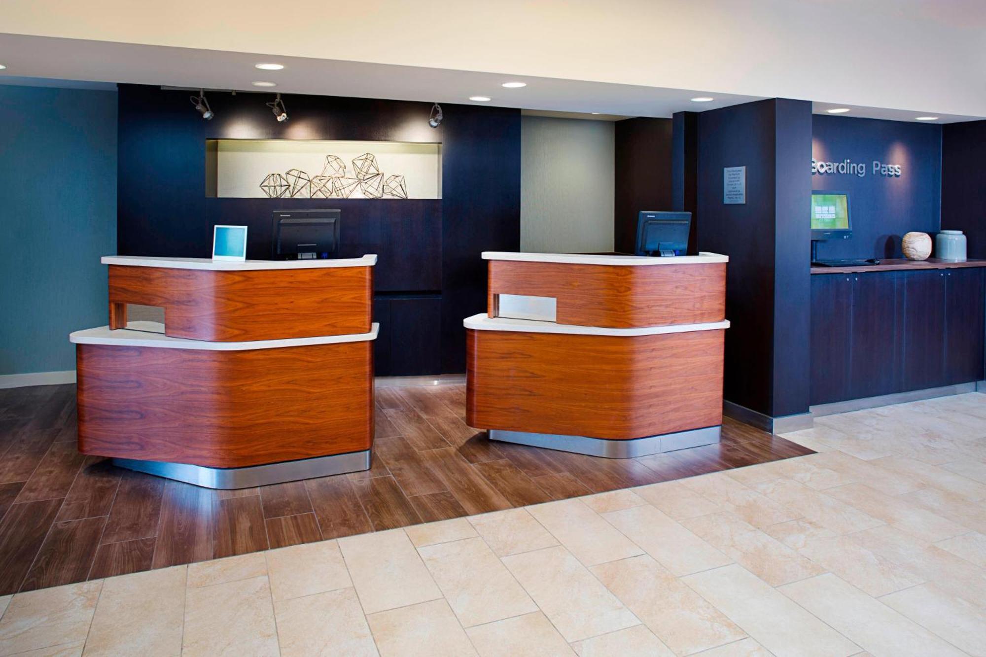 Courtyard By Marriott West Palm Beach Airport Екстериор снимка